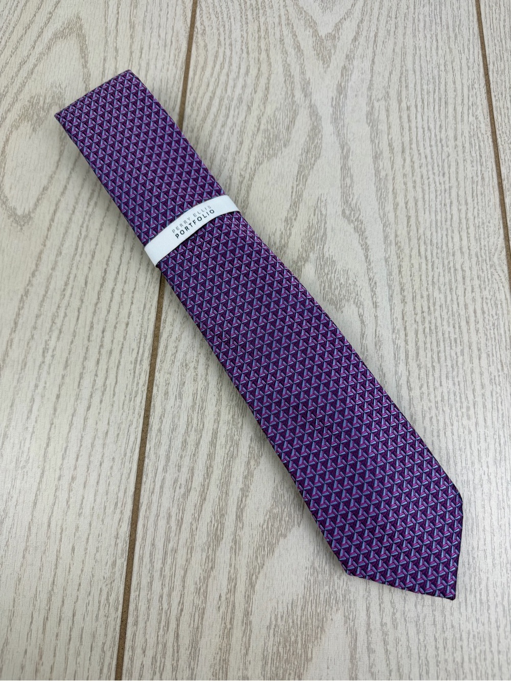 842 Perry Ellis Portfolio Men's Tie Mackin Geo fl_125 Magenta $55 Polyester